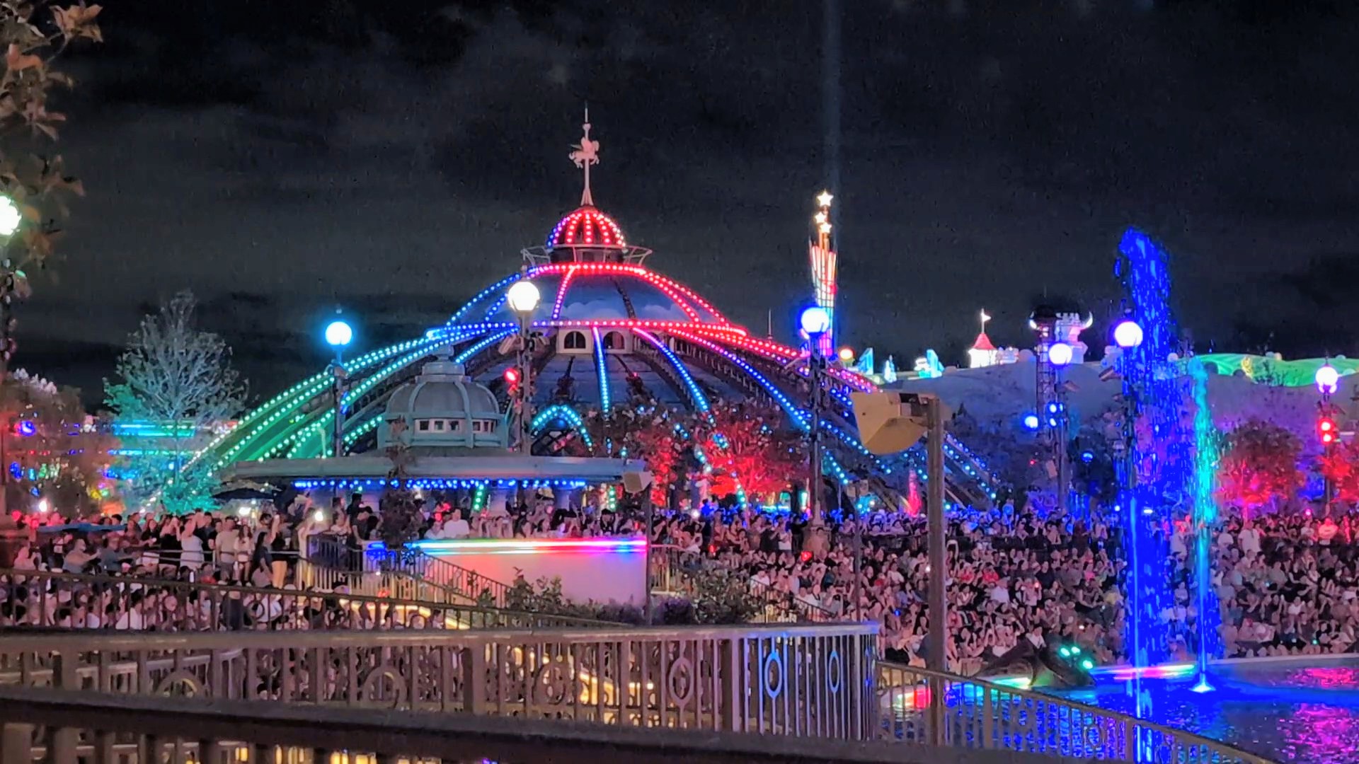 End of Night Lightshow